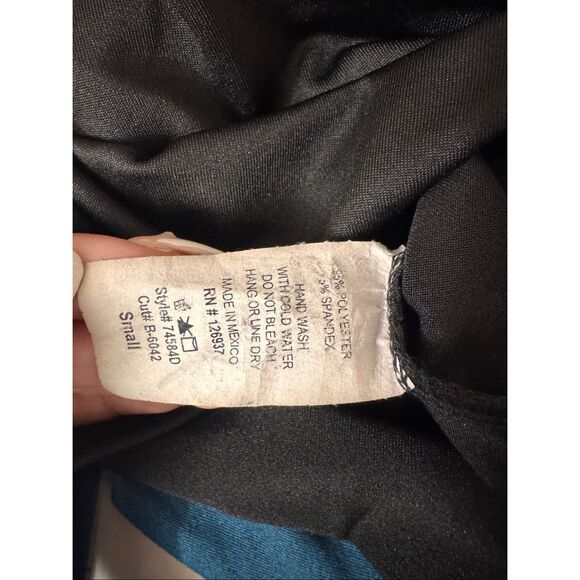 Windsor Black Halter Cutout One-Piece bodysuit Women’s Size Small - Picture 4 of 6